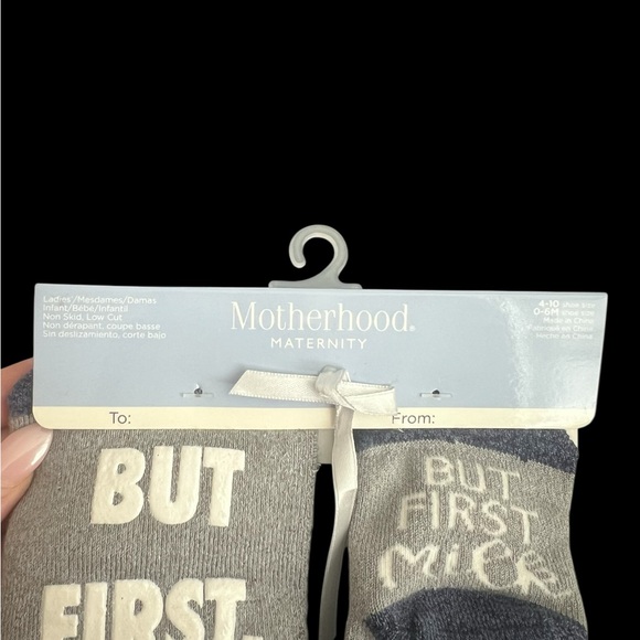 MOTHERHOOD MATERNITY Mom & Baby Socks Set - Picture 4 of 5